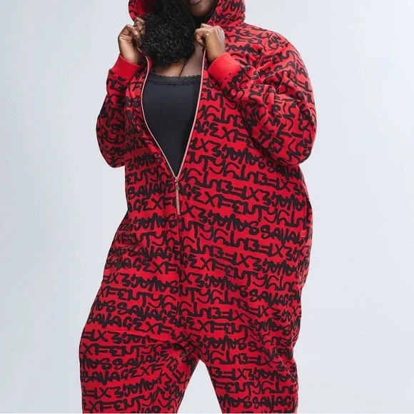 Savage X Fenty By RIHANNA HOODED ONESIE
Red Black Graphic Jumpsuit Size 22-24 - Picture 7 of 13
